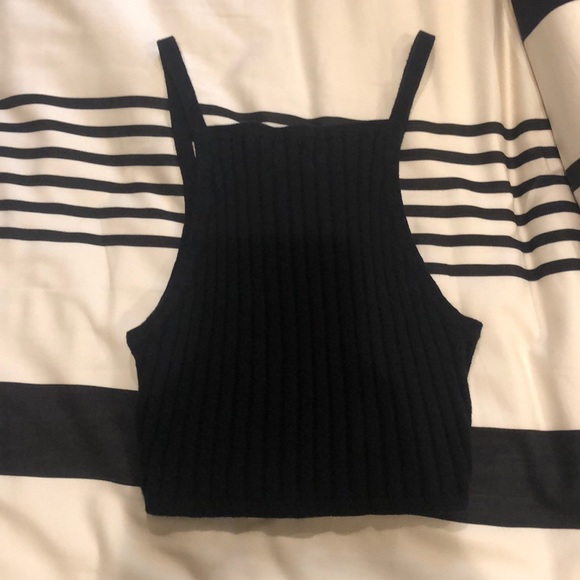 Urban Outfitters BDG black crop top - Picture 4 of 6